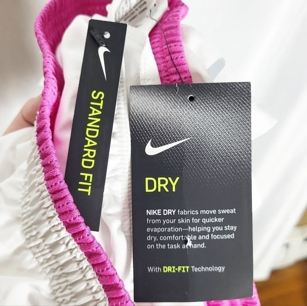 NIKE 10K running shorts NWT white
